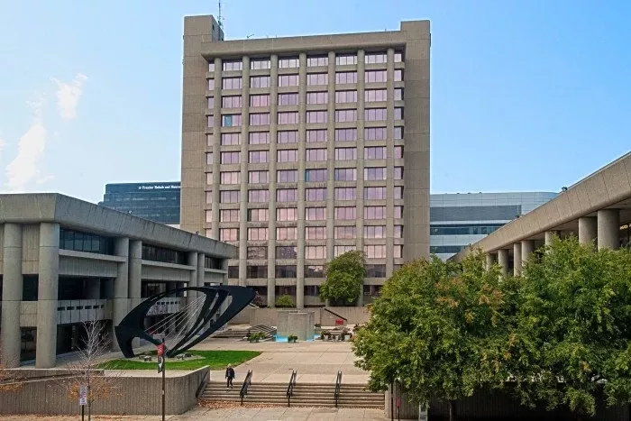 HSC Campus showing School of Medicine Research Tower connected to the Instructional Building and the Kornhauser Library.